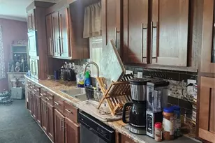 1845 Royal Rd, Port Lavaca, TX 77979 - Photo 6