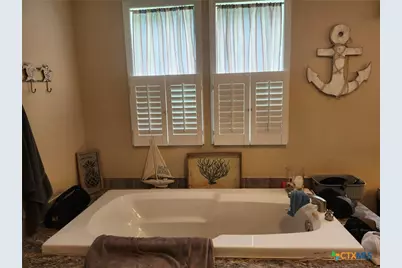 1845 Royal Road, Port Lavaca, TX 77979 - Photo 16