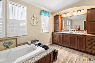 1845 Royal Rd, Port Lavaca, TX 77979 - Photo 14