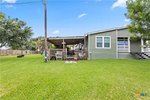 1845 Royal Rd, Port Lavaca, TX 77979 - Photo 6