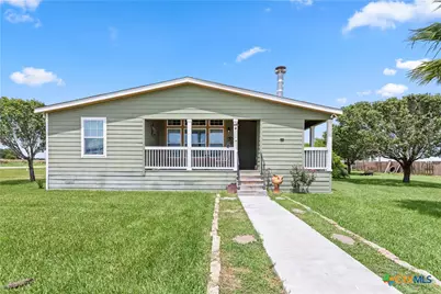 1845 Royal Road, Port Lavaca, TX 77979 - Photo 1