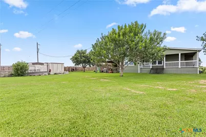 1845 Royal Road, Port Lavaca, TX 77979 - Photo 8