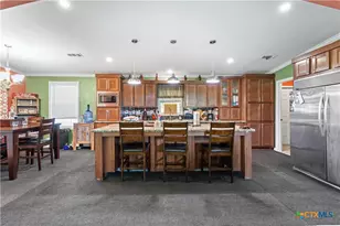 1845 Royal Rd, Port Lavaca, TX 77979 - Photo 18