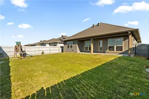 4124 Riata Ranch Rd, Waco, TX 76705 - Photo 16