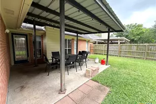 304 Cromwell Dr, Victoria, TX 77901 - Photo 26