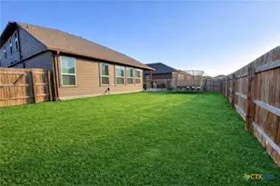 477 Centinela St, New Braunfels, TX 78130 - Photo 20
