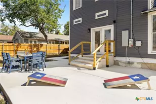 400 N Bowie St, Seguin, TX 78155 - Photo 44