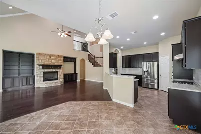 865 Santa Cruz, New Braunfels, TX 78132 - Photo 8