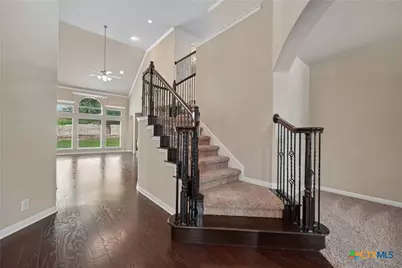 865 Santa Cruz, New Braunfels, TX 78132 - Photo 10