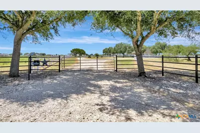 202 Prairie View, Victoria, TX 77904 - Photo 42