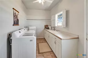 202 Prairie View, Victoria, TX 77904 - Photo 26