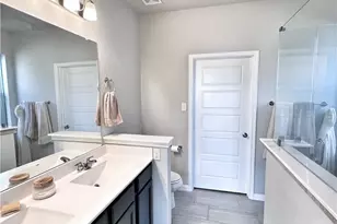 1224 Loma Rnch, New Braunfels, TX 78132 - Photo 6