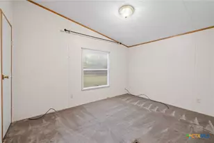 1210 Thousand Oaks Trail, Liberty Hill, TX 78642 - Photo 14