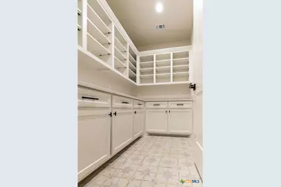 998 Bliss Drive, Victoria, TX 77904 - Photo 14