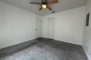 908 Wells St, Killeen, TX 76541 - Photo 14