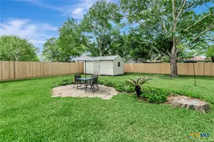 1002 S 2nd St, Ganado, TX 77962 - Photo 44