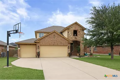 1310 Starlight, Temple, TX 76502 - Photo 2