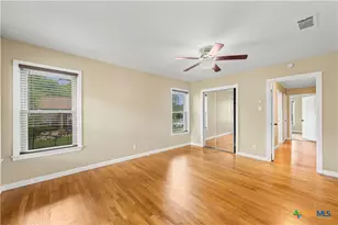 1803 S 15th St, Temple, TX 76504 - Photo 14