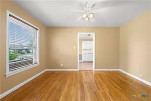 1803 S 15th St, Temple, TX 76504 - Photo 6