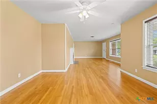 1803 S 15th St, Temple, TX 76504 - Photo 8