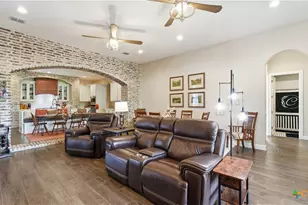 210 Jeff Vaughn, Blanco, TX 78606 - Photo 4