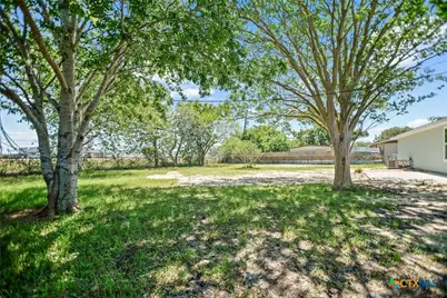 210 Travis Street, Port Lavaca, TX 77979 - Photo 28