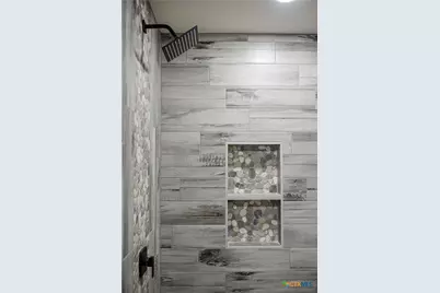 210 Travis Street, Port Lavaca, TX 77979 - Photo 10