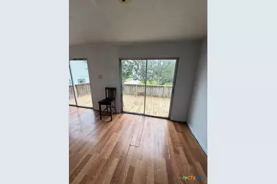 605 S Guadalupe Street, Port Lavaca, TX 77979 - Photo 4