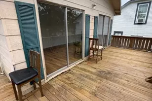605 S Guadalupe St, Port Lavaca, TX 77979 - Photo 12