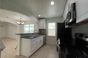 417 & 419 S Commerce St, Port Lavaca, TX 77979 - Photo 16