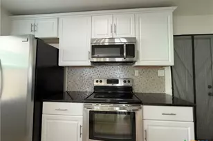 417 & 419 S Commerce St, Port Lavaca, TX 77979 - Photo 18