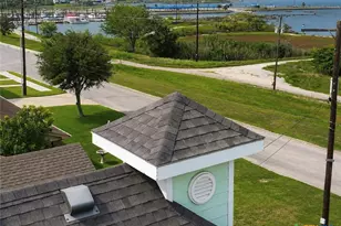 417 & 419 S Commerce St, Port Lavaca, TX 77979 - Photo 2