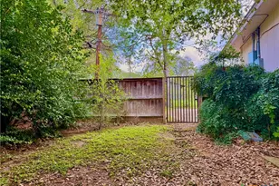 1329 Donovan St, Gonzales, TX 78629 - Photo 42