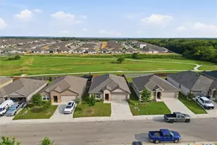 716 Monarch Dr, Seguin, TX 78155 - Photo 36