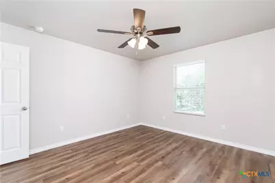 2361 S Wall Street #A, Belton, TX 76513 - Photo 16