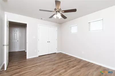 2361 S Wall Street #A, Belton, TX 76513 - Photo 12