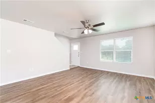 2361 S Wall St, Belton, TX 76513 - Photo 2
