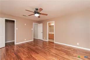 851 Camel Back Dr, New Braunfels, TX 78130 - Photo 14
