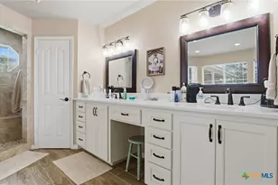 642 Phantom Rider Trail, Spring Branch, TX 78070 - Photo 16
