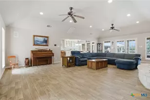 642 Phantom Rider Trail, Spring Branch, TX 78070 - Photo 10
