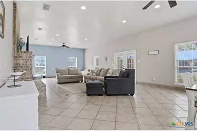 642 Phantom Rider Trail, Spring Branch, TX 78070 - Photo 30