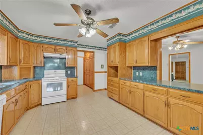 7634 Fox Trail, Belton, TX 76513 - Photo 28