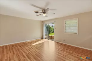2410 Robin Rd, Temple, TX 76502 - Photo 4