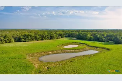 2095 County Road 442, Thrall, TX 76578 - Photo 24