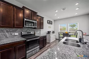 473 Poplin Ln, Troy, TX 76579 - Photo 12