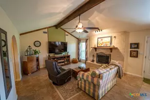 301 Antietam Dr, Victoria, TX 77904 - Photo 2