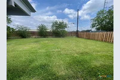 2006 Bon Aire Avenue, Victoria, TX 77901 - Photo 18