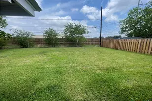 2006 Bon Aire Ave, Victoria, TX 77901 - Photo 18