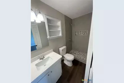 2006 Bon Aire Avenue, Victoria, TX 77901 - Photo 12