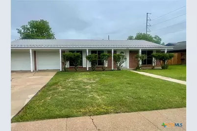 2006 Bon Aire Avenue, Victoria, TX 77901 - Photo 2